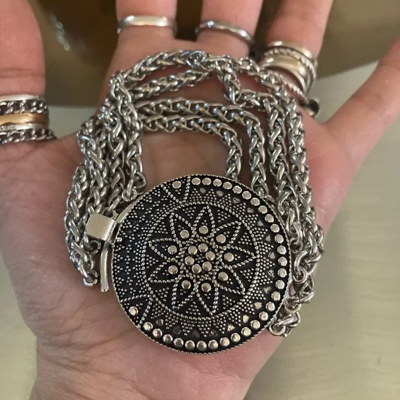 Handmade thick chunky boho round mandala design clasp charm silver bracelet - Picture 12 of 15